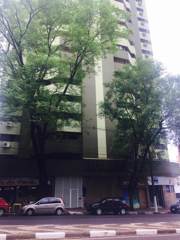 Apartamento No Centro Foz Do Iguacu 130 Mt Bilik gambar